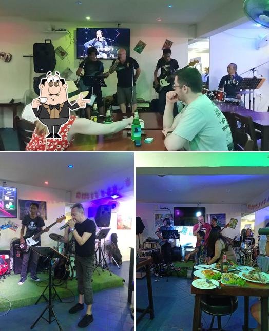 Good Times Restaurant & Bar Kamala