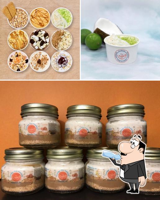 The Pudding shop