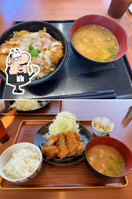 ごはん処 かつ庵愛川店