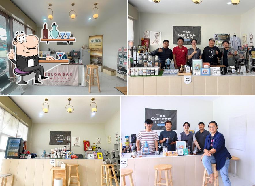 Slowbar หน้าบ้าน