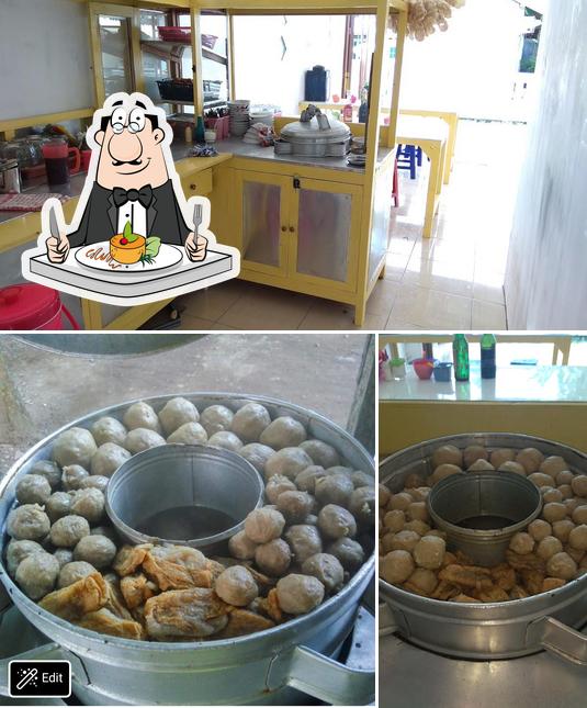 Bakso Pak Roni