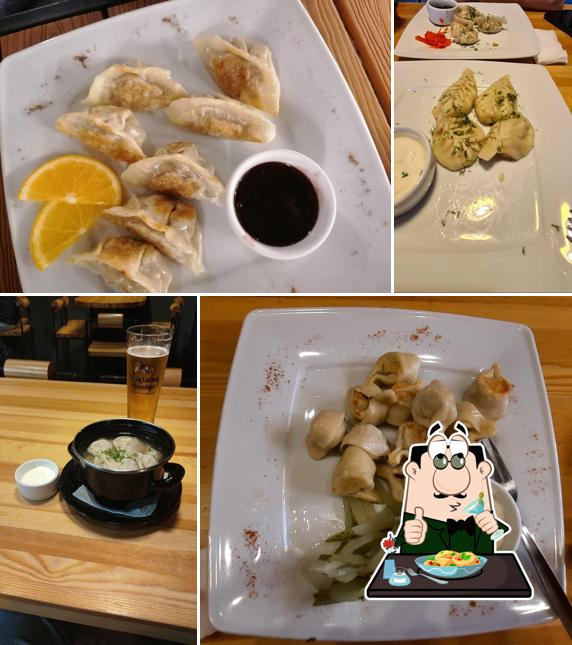 Еда в "Пельмении"