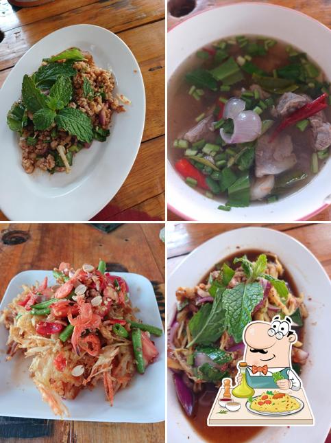 ร้านส้มตำหมู่8น้าหวาน
