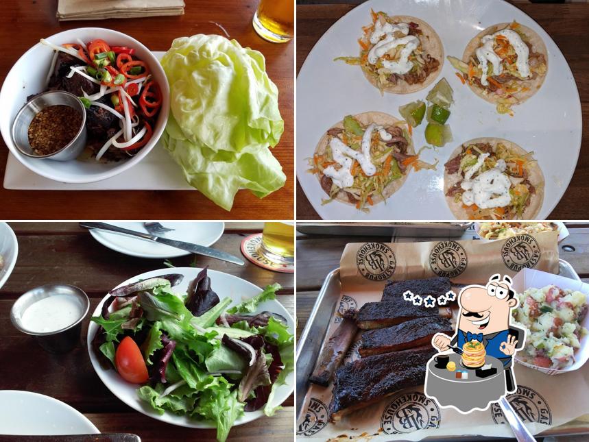 LBB Gastropub & Smokehouse