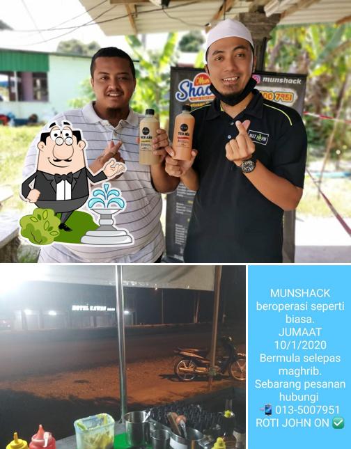 MUNSHACK BURGER