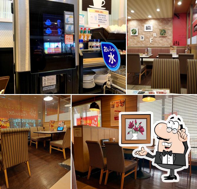 ガスト 松井山手店