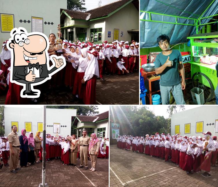 Selamat Datang Di Gubug Pangsit Fadhilah