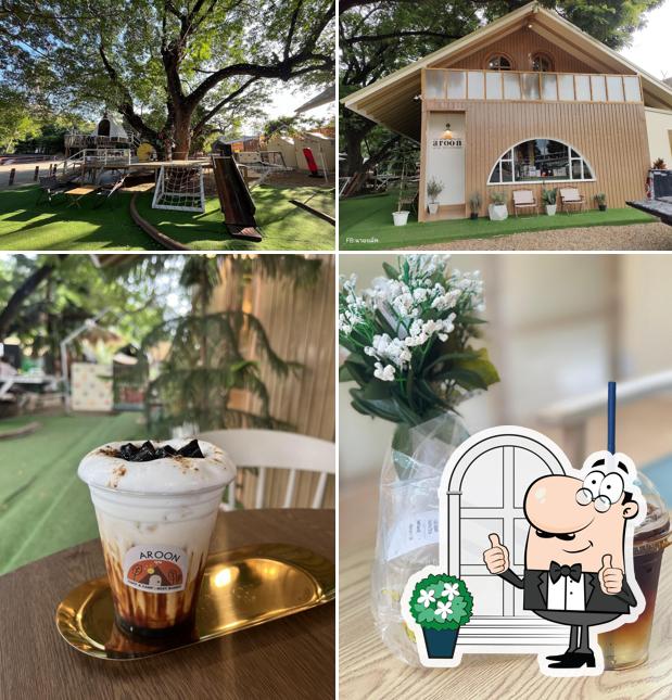 AROON (อรุณ) Coffee & Playground