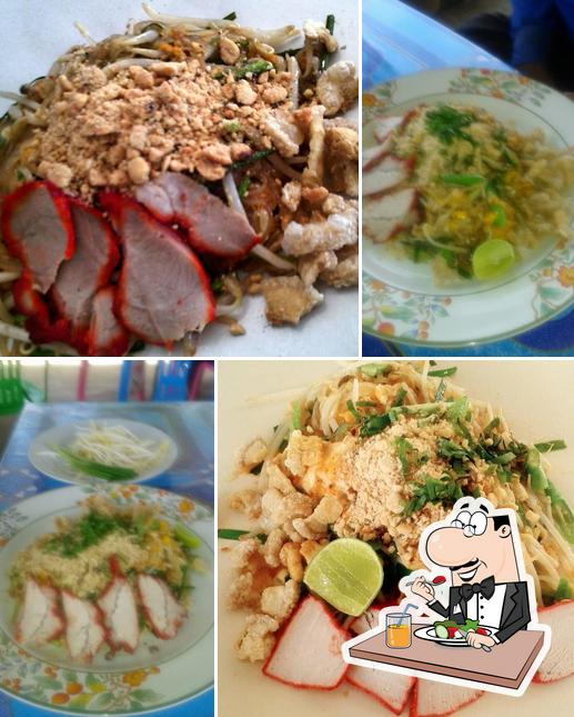 บ้านผัดไทย(ผัดไทยป้าอาด)​
