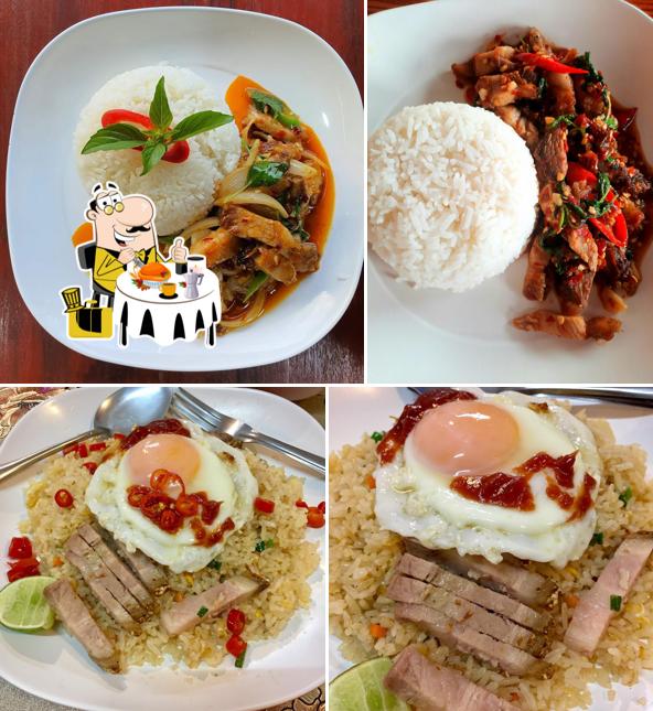 ร้านครัวรถตู้ ป่าลาน