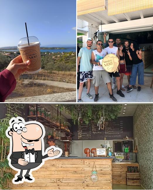 Monkey Moo - Cafe Porto Heli