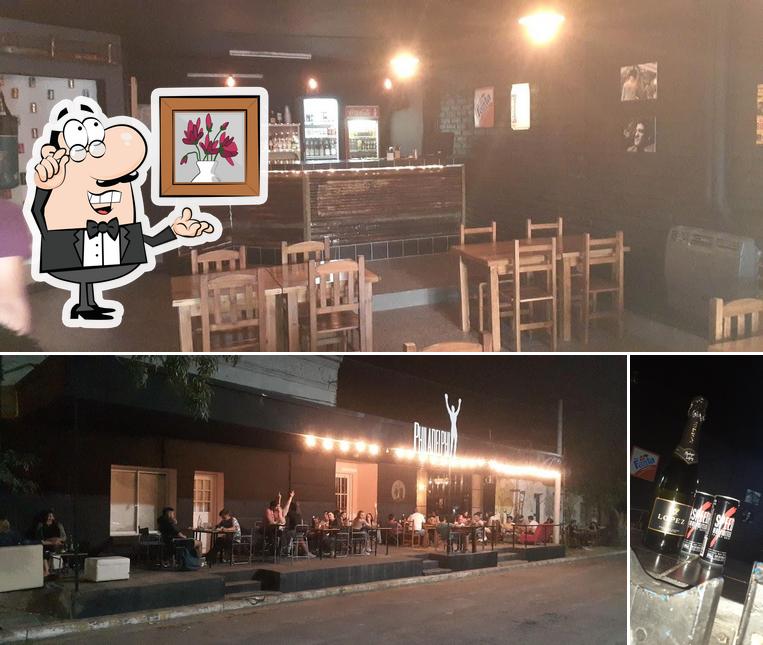 PHILADELPHIA Drinks & Food