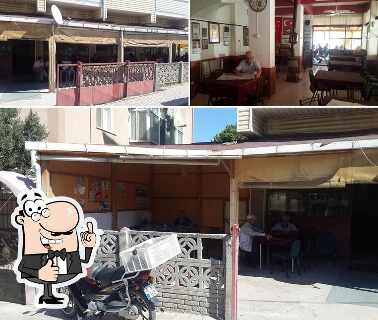 Asmalı Kıraathanesi