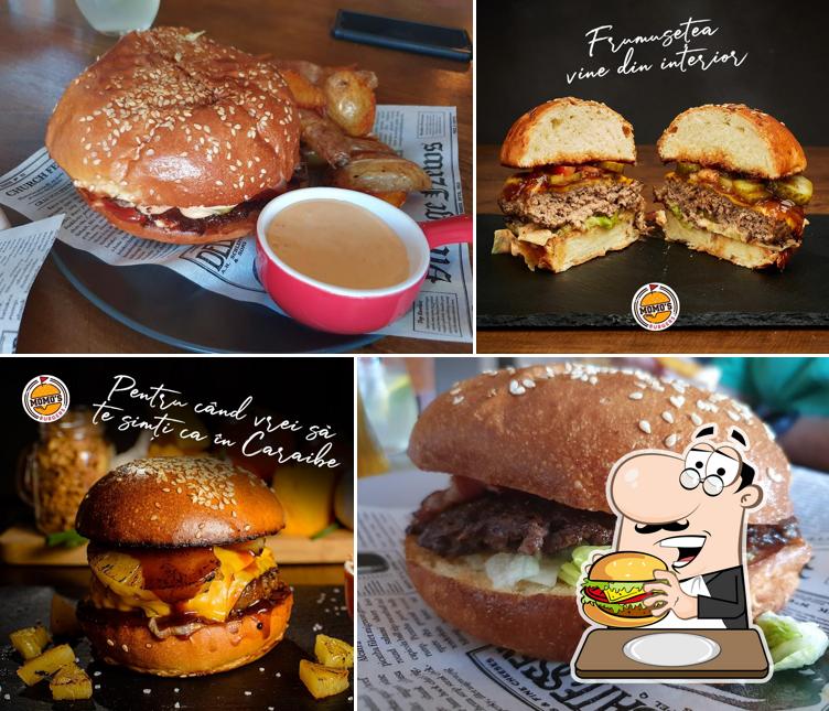 Momo's Burgers Arad