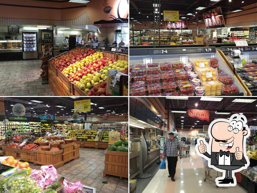 Giant Eagle Bakery