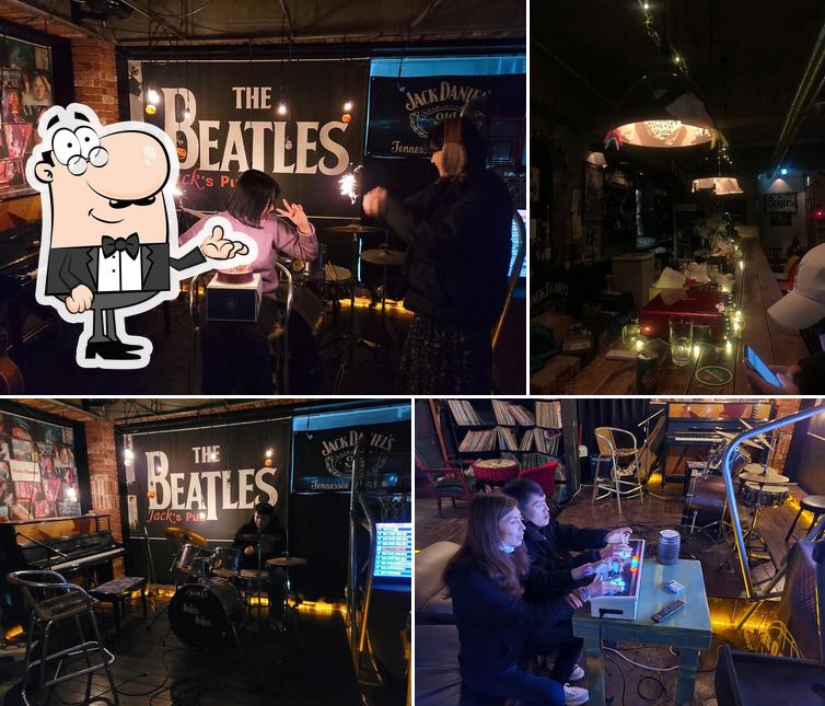 Beatles Jack’s Pub