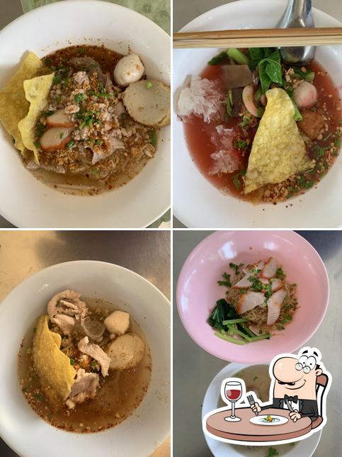 ร้านข้าวต้มอาหารตามสั่ง