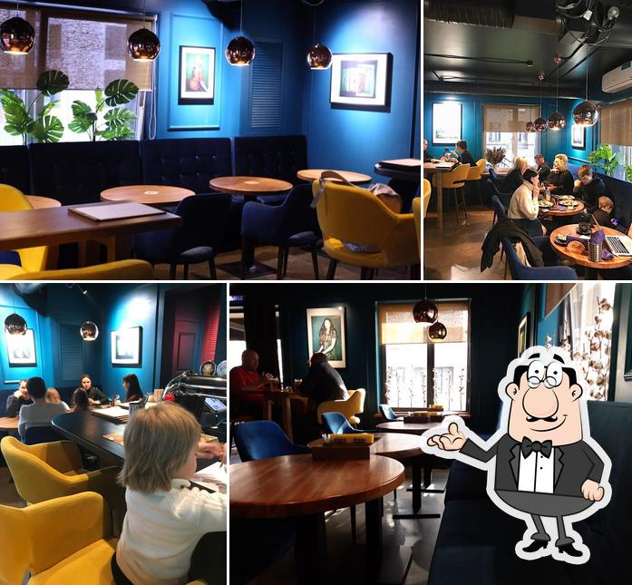 Flat Cafe