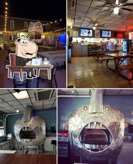 Circle Pizza