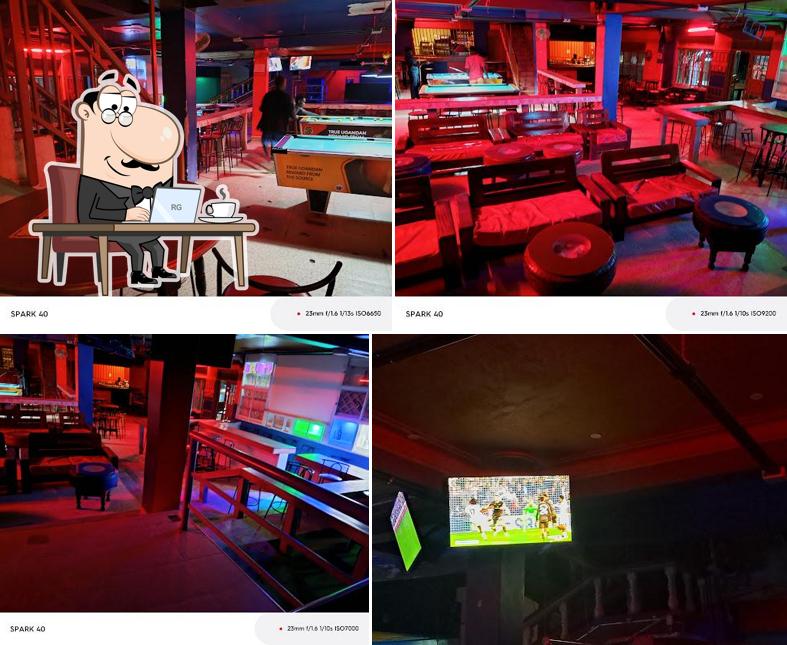 De Comrades Sports Bar