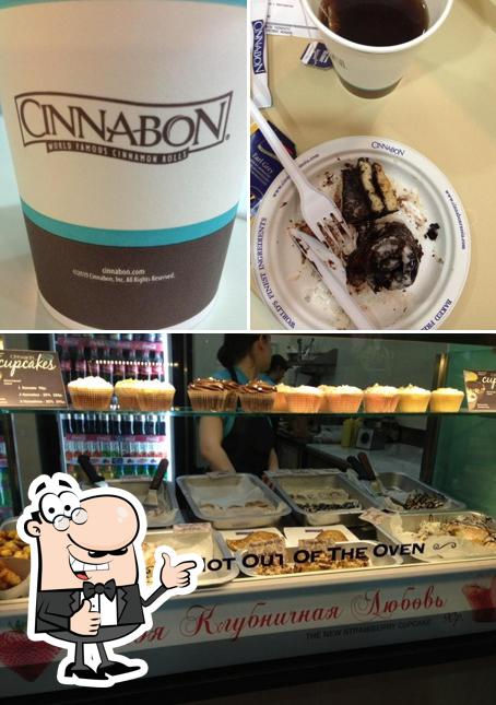 Cinnabon
