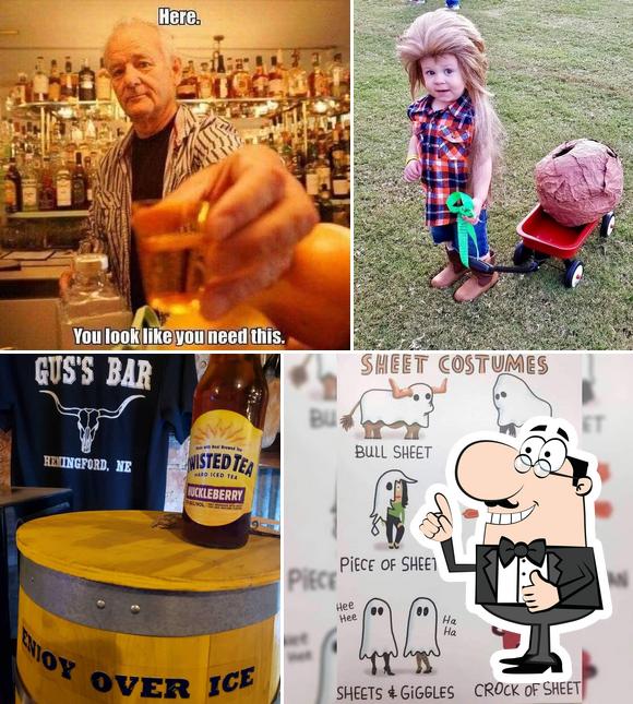 Gus's Bar
