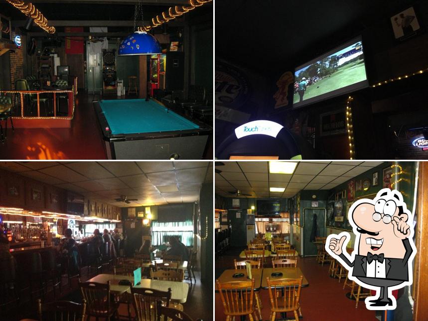 Smitty's Bar & Grill
