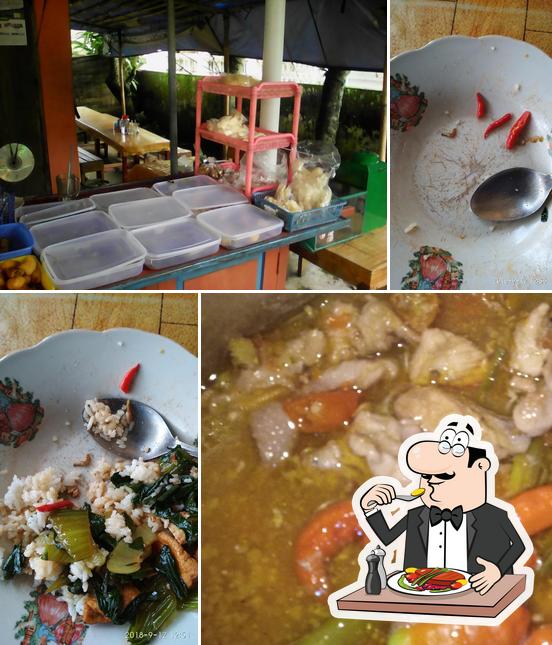 Wedangan Embun Ryzqy (Nasi Bertelur)