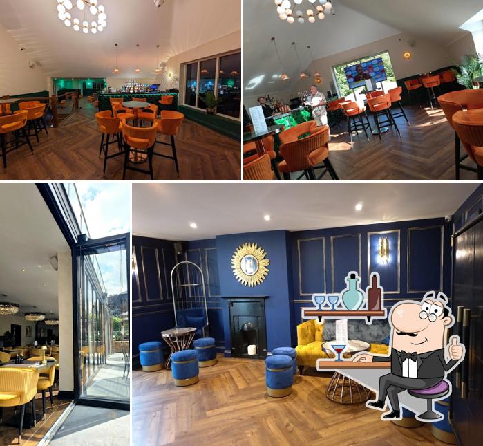 The Artisan Bar, Grill & Garden