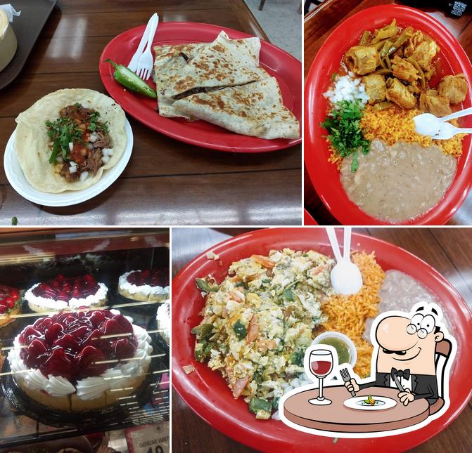 Guadalajara Market - Mariscos & Hot Foods with Homemade Tortillas