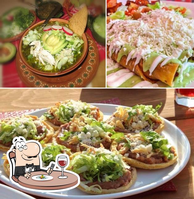 Corazón Contento - Pozole y Antojitos mexicanos