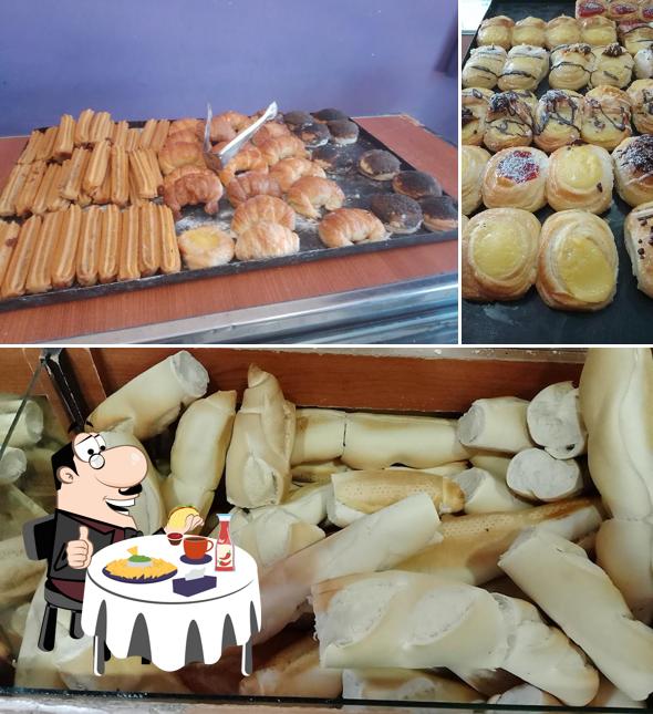 Panadería Y Confitería Jacarandá