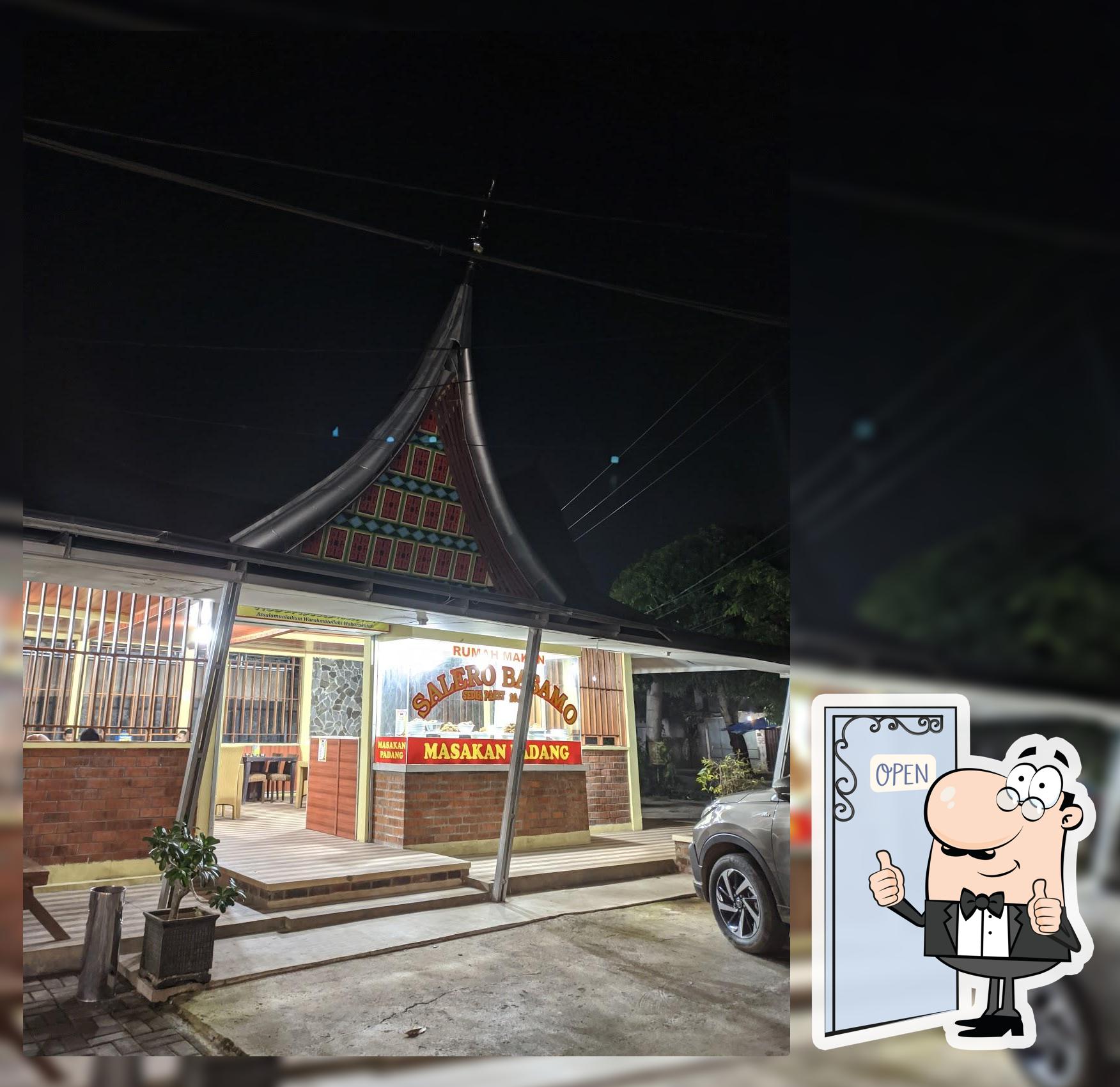 RUMAH MAKAN PADANG SALERO BASAMO