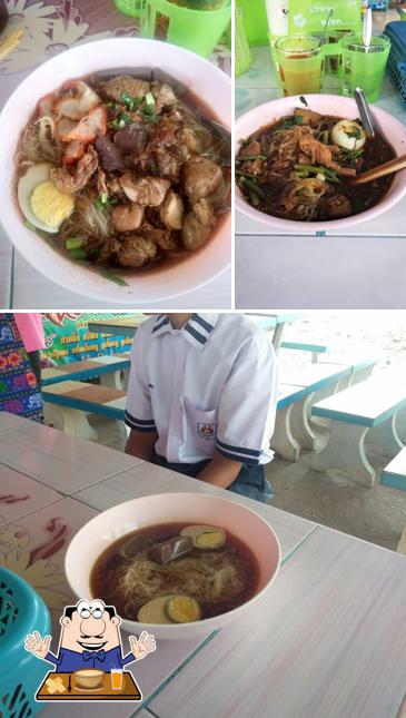 หมี่จั๊บเจ๊ทิม