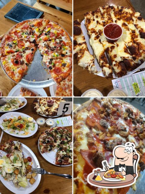 Grand Avenue Pizza
