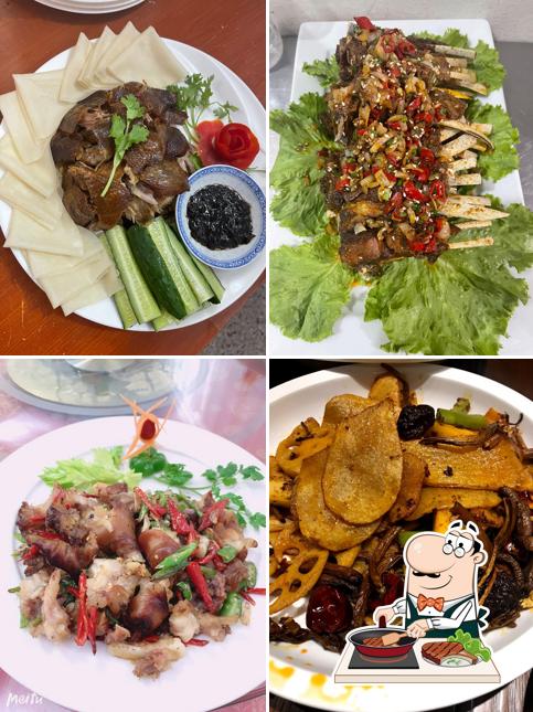 Mandarin Restaurant 食中天
