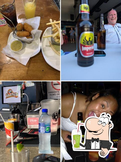 Sharky’s Sports Bar