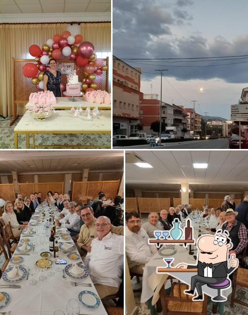 SALON DE BANQUETES GL