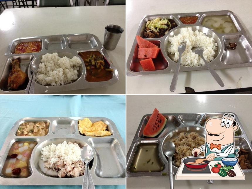 Somdej Na Sriracha Cafeteria