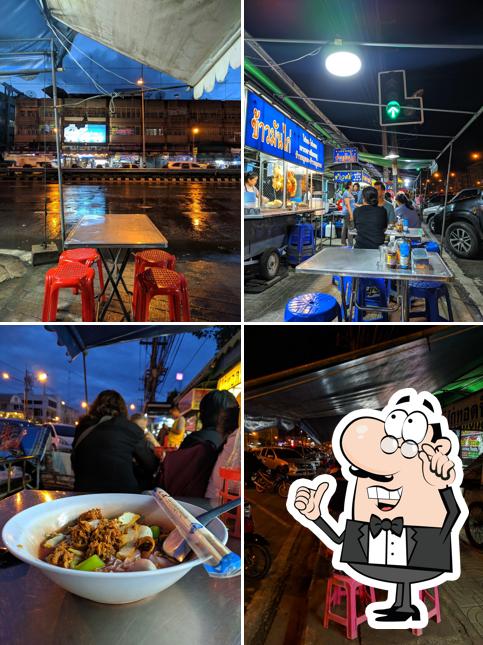 street food ดำเนินสะดวก
