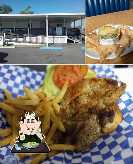 Southern's Komfort Lounge and Cafe