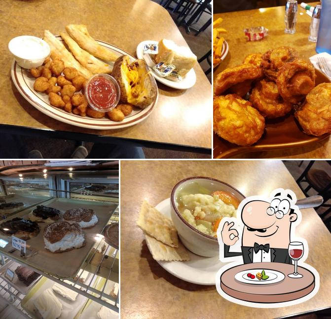 Mauston Park Oasis Restaurant & Bakery