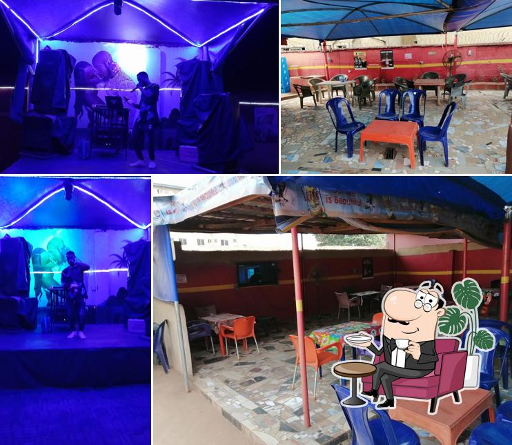 LABAMS Restaurant and Bar