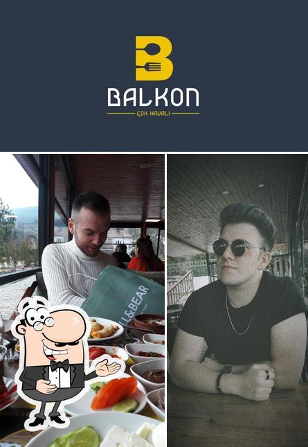 Balkon Kafe