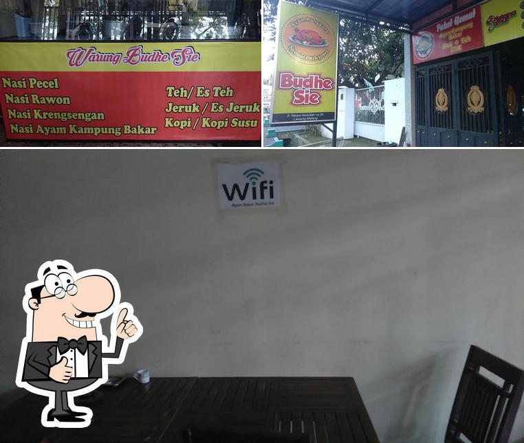 Warung Budhesie
