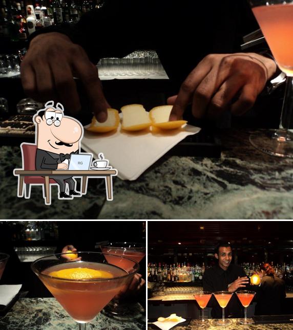Polo Bar
