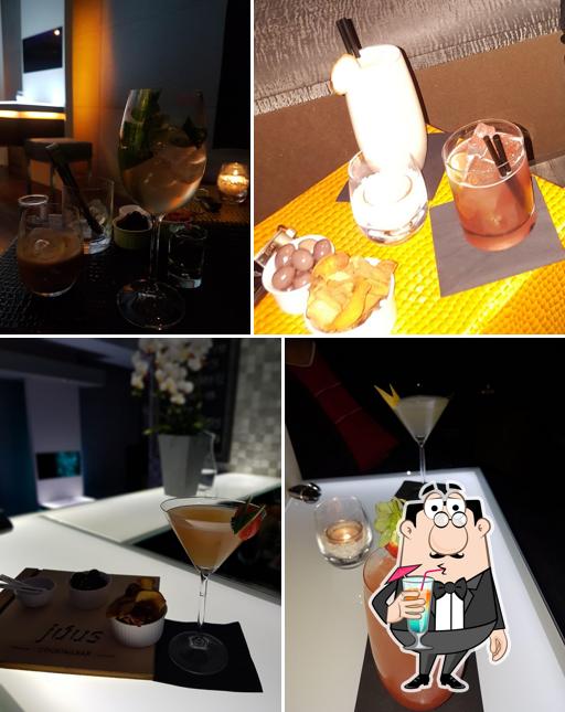 Júus Cocktail Bar