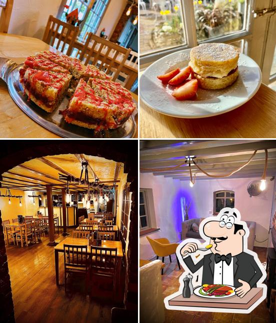 Staithe N Willow: Staithe Tea Room & Café and Willow Holiday Cottage.