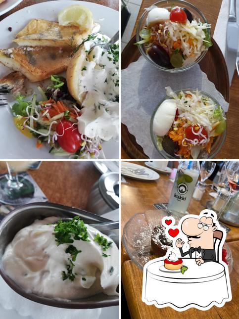 Hooks Bistro