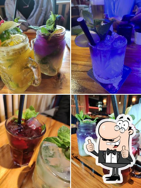 Le Kazoku - Asian Cuisine & Sushi Bar